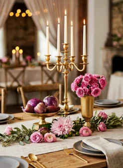 Aryan Gold Metal Candle Holders