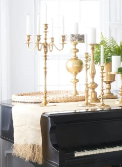 Aryan Gold Metal Candle Holders