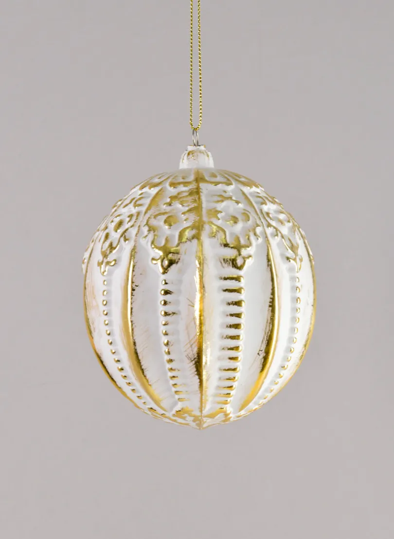 4in Round Royal Etched Gold White Plastic Ornament