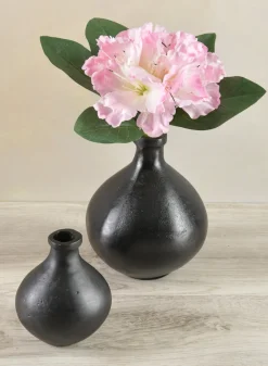 6in Tall Aluminum Eloise Black Rustic Gourd Vase