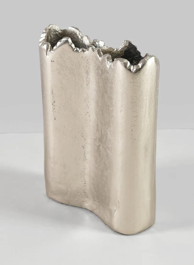 6in Tall Aluminum Elongated Iris Silver Tone Vase