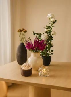 9.5in Tall Ivory Glaze Ceramic Akaibara Vase