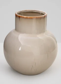9.5in Tall Ivory Glaze Ceramic Akaibara Vase