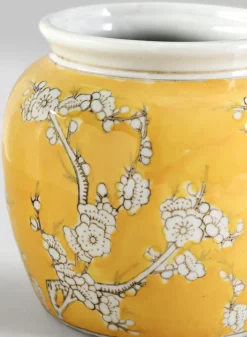 6in Tall Ming Safron Bell Ceramic Vase