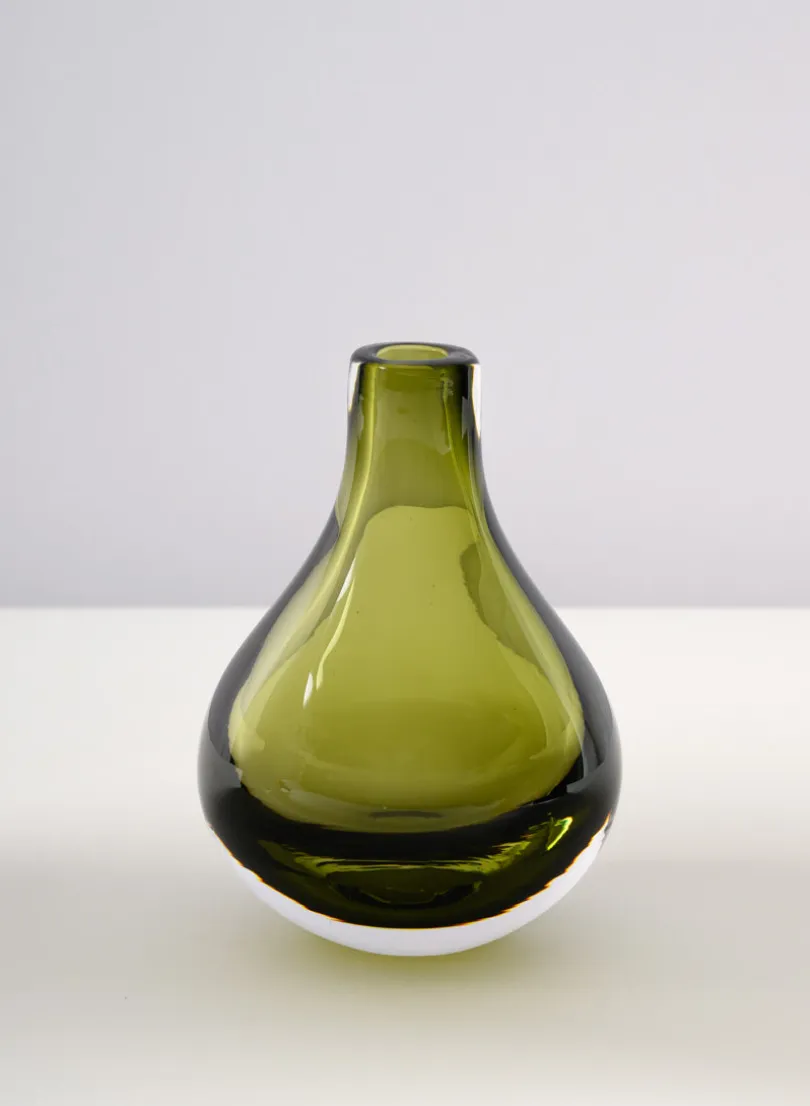 5.5in Tall Muran Green Glow Hand Blown Deco Glass Vase