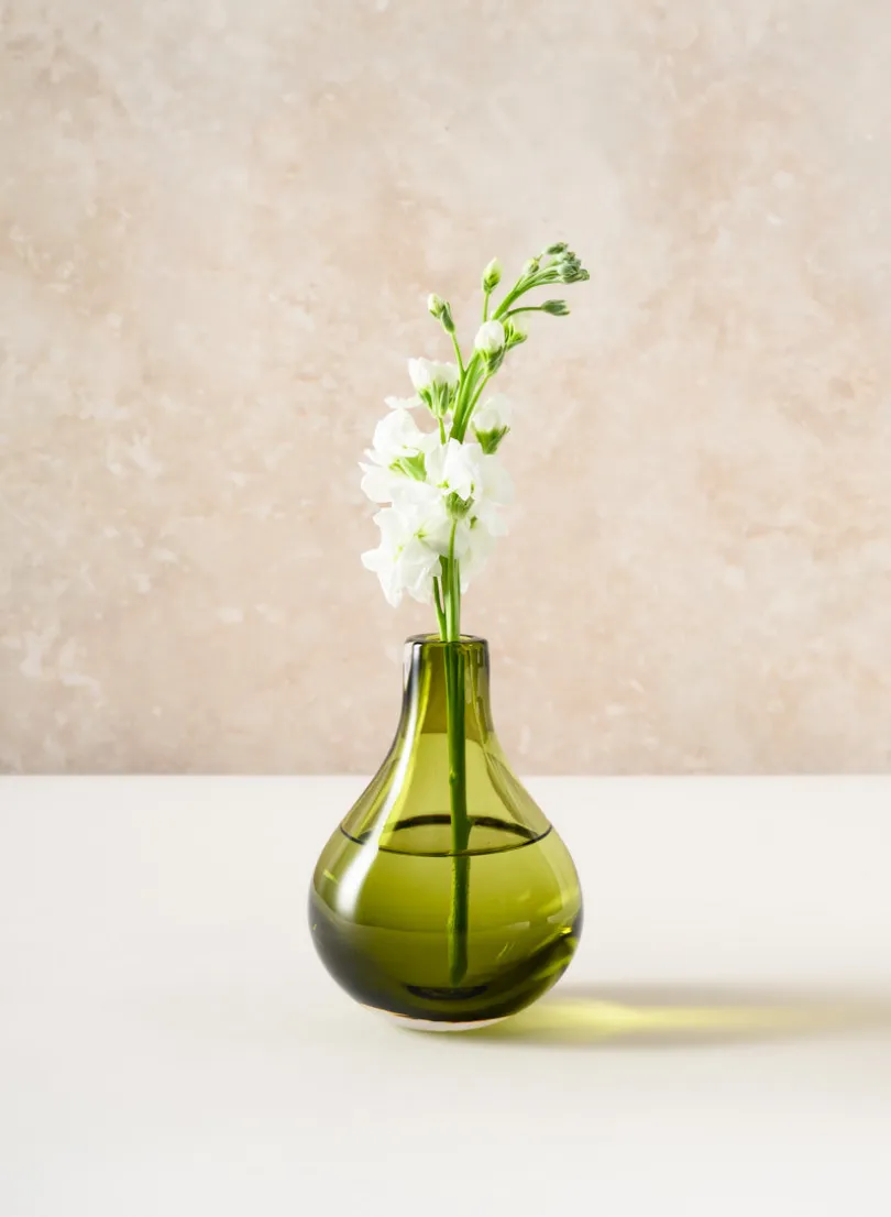 5.5in Tall Muran Green Glow Hand Blown Deco Glass Vase