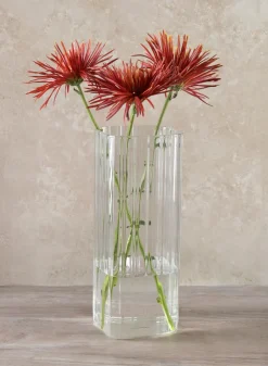 10in Tall Vendome Rounded Square Ribbed Glass Vase