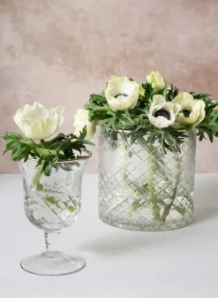 5.5in Tall Versailles Cut Work Gold Rim Glass Cylinder