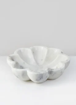 8in Wide Ashgabat White Marble Petal Tray