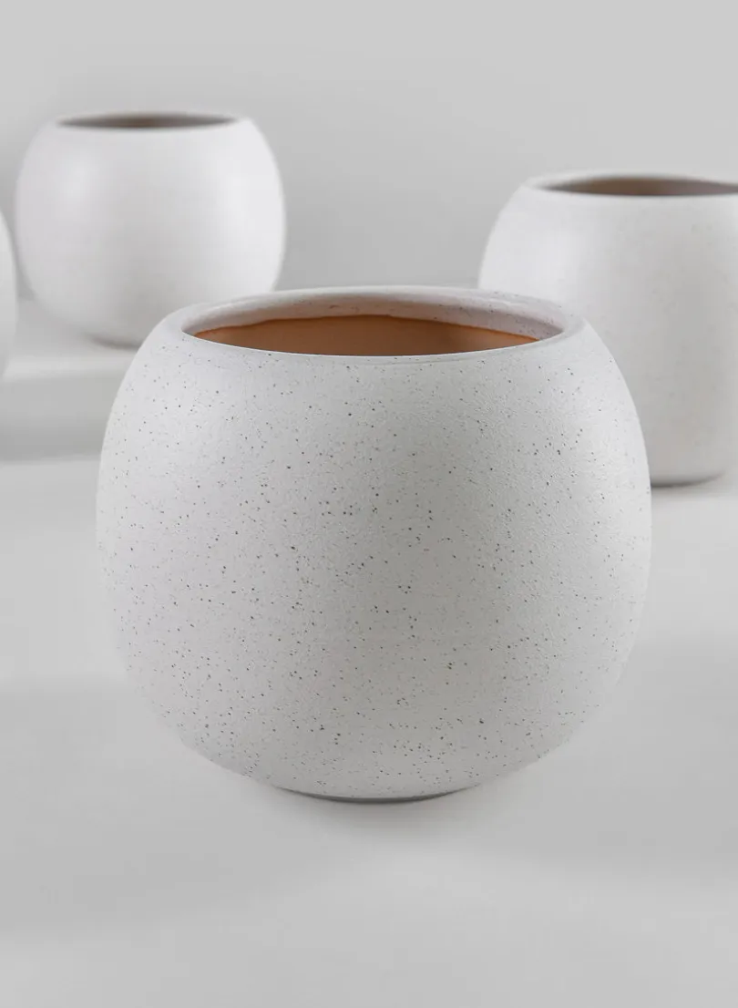 4.5in Wide Jorvik White Ceramic Fishbowl, Set of 4