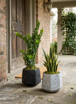 Kesari Aged White Fiberglass Planter
