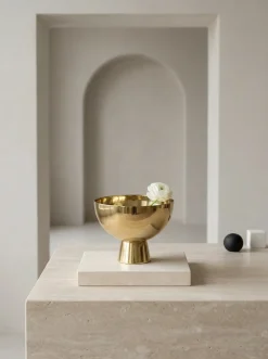 Le Mans Gold Finish Pedestal Stainless Steel Bowl