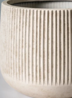 Romano Aged White Real Look PVC Ridged Planter
