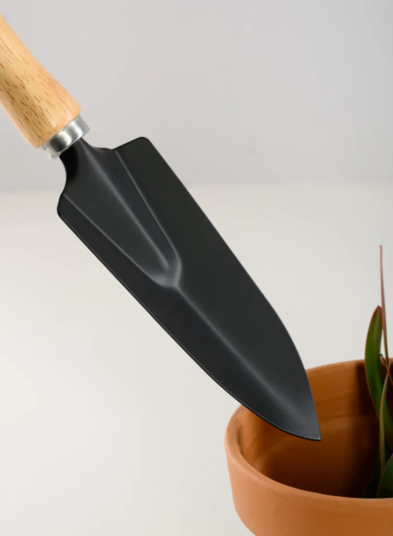 Wood Handle Tranplanter and Trowel